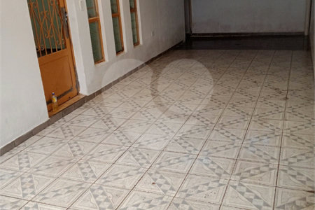 Casa à venda com 3 quartos, sendo 1 suíte,  em São Roque Country Club I, Mairinque, SP