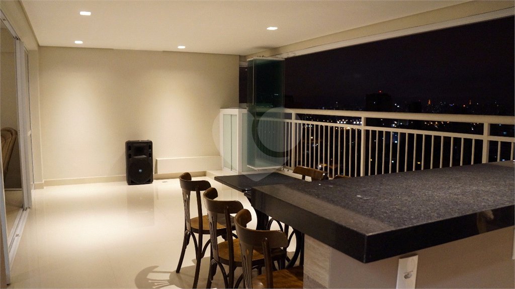 Apartamento à venda com 3 suítes em Santa Teresinha, São Paulo, SP