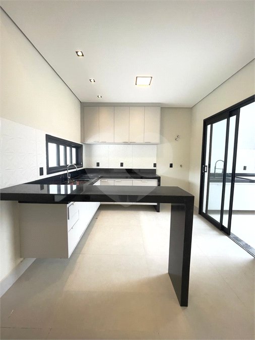 Casa à venda com 3 quartos, sendo 1 suíte, no condomínio Park Gran Reserve, Indaiatuba - SP