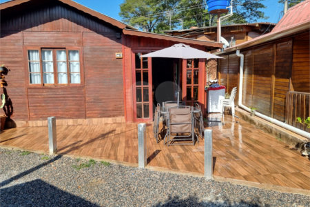 Casa à venda com 3 quartos, sendo 1 suíte, no condomínio Atibaia Campo, Atibaia - SP