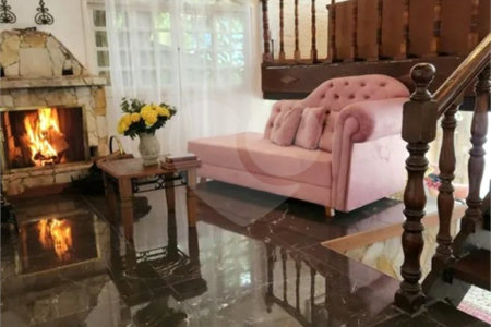 Casa para alugar com 4 suítes no condomínio Alpes da Cantareira, Mairiporã - SP
