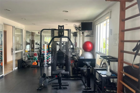 Apartamento à venda ou para alugar com 3 quartos, sendo 1 suíte, em Vila Pompéia, São Paulo, SP