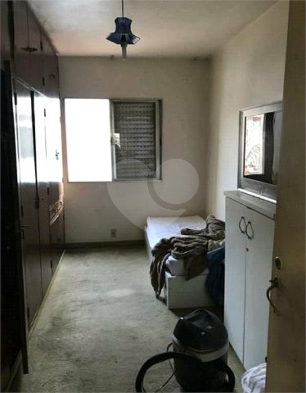 Casa à venda com 4 quartos, sendo 1 suíte, em Vila Dom Pedro I, São Paulo, SP