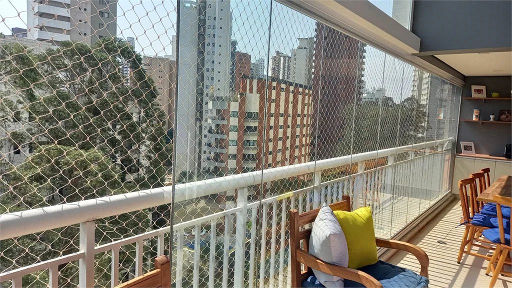 Apartamento à venda com 4 suítes em Vila Suzana, São Paulo, SP