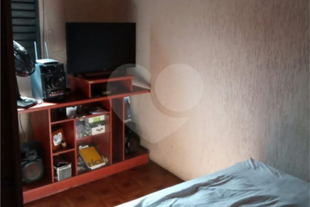 Casa à venda com 4 quartos, sendo 1 suíte, em Jardim das Palmas, São Paulo, SP