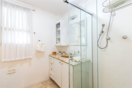 Apartamento à venda com 2 quartos, sendo 1 suíte,  em Indianópolis, São Paulo, SP
