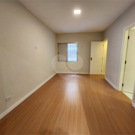 Apartamento à venda com 4 quartos, sendo 1 suíte,  em Pinheiros, São Paulo, SP