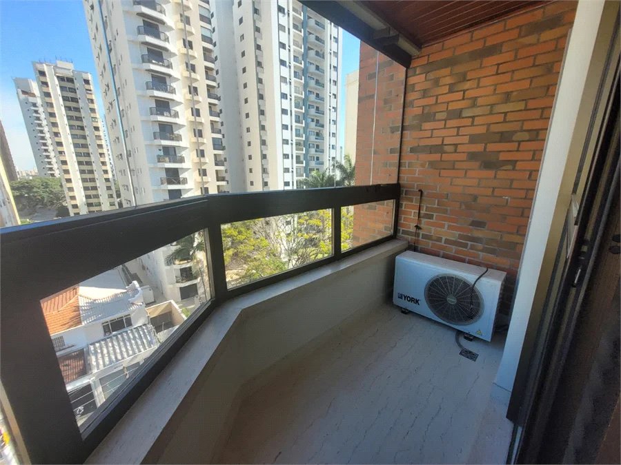 Apartamento à venda com 3 quartos, sendo 2 suítes, em Vila Leopoldina, São Paulo, SP
