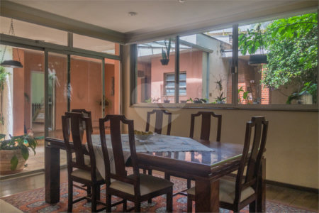 Casa à venda com 3 quartos, sendo 2 suítes, em Granja Julieta, São Paulo, SP