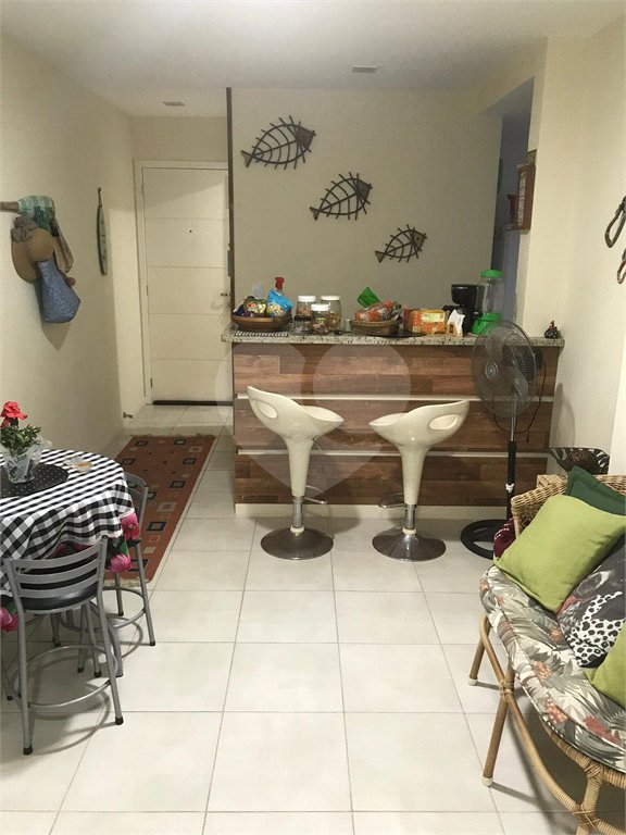 Apartamento à venda com 1 suíte em Braga, Cabo Frio, RJ