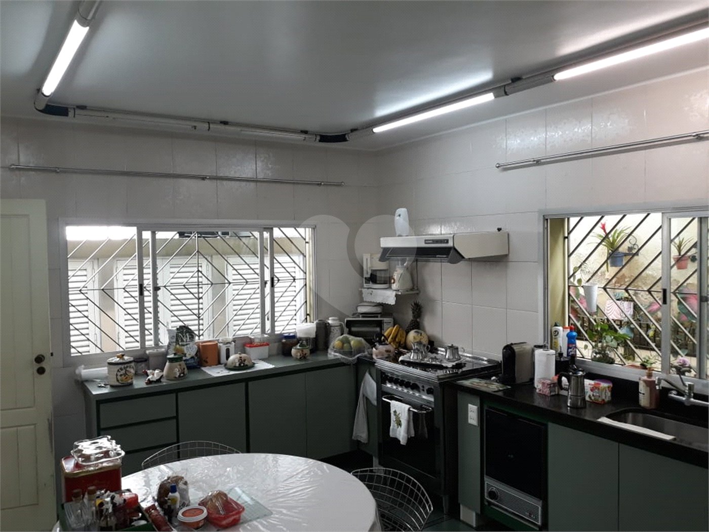 Casa à venda com 3 quartos, sendo 1 suíte, em Santana, São Paulo, SP
