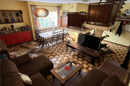 Casa à venda com 3 quartos, sendo 1 suíte, em Chácara Santo Antônio (zona Sul), São Paulo, SP