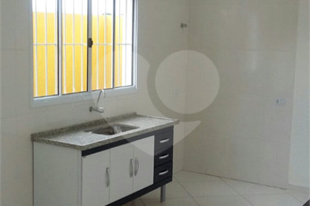 Villagio à venda com 2 suítes em Loteamento Municipal Brás Cubas, Mogi das Cruzes, SP