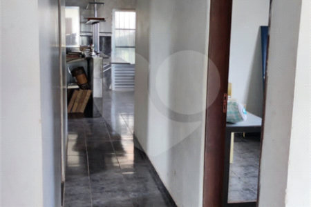 Sobrado à venda com 5 quartos, sendo 3 suítes, em Vila Campestre, São Paulo, SP