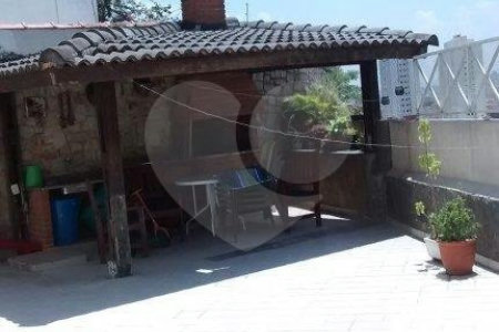 Casa à venda com 3 quartos, sendo 1 suíte, em Tucuruvi, São Paulo, SP