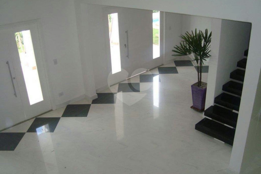 Casa à venda com 4 quartos, sendo 3 suítes, em Recreio Campo Verde, Ibiúna, SP
