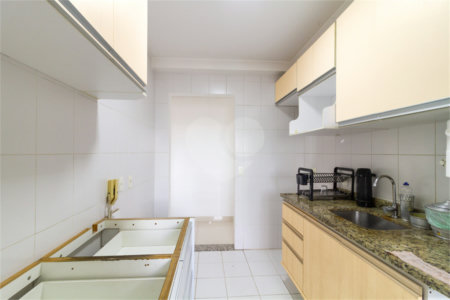Apartamento à venda com 3 quartos, sendo 2 suítes, em Vila Lageado, São Paulo, SP