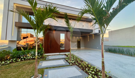 Casa à venda com 3 suítes no condomínio Residencial Dona Maria Candida, Indaiatuba - SP