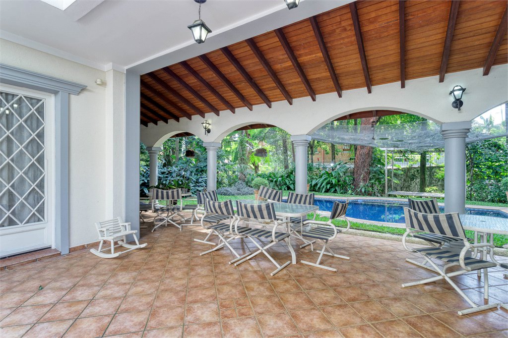 Casa à venda ou para alugar com 4 suítes no condomínio Residencial Parques das Magnólias, São Paulo - SP