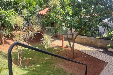 Apartamento à venda com 2 quartos, sendo 1 suíte,  em Estância Itaguaí, Caldas Novas, GO
