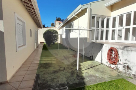 Casa à venda com 5 quartos, sendo 3 suítes,  no condomínio Estância Marambaia, Vinhedo - SP