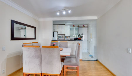 Apartamento à venda com 4 quartos, sendo 1 suíte,  em Alto da Boa Vista, São Paulo, SP
