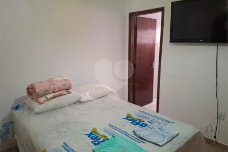 Casa à venda com 3 quartos, sendo 1 suíte,  em Vila Oliveira, Mogi das Cruzes, SP