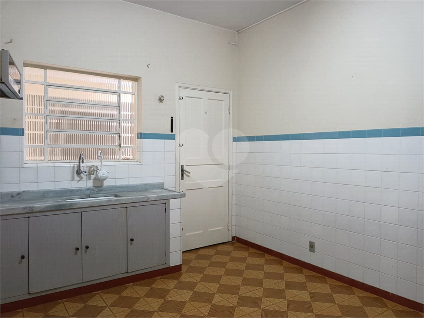 Casa à venda com 4 quartos em Vila Hamburguesa, São Paulo, SP