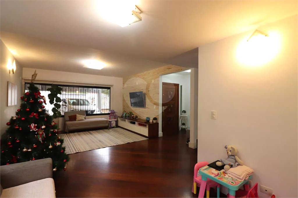 Sobrado à venda com 3 quartos, sendo 1 suíte, em Assunção, São Bernardo do Campo, SP