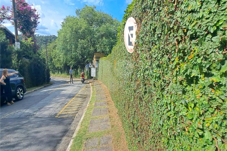 Terreno à venda em Horto, São Paulo, SP