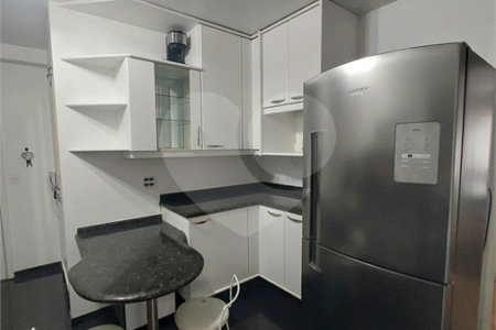 Apartamento à venda com 3 quartos, sendo 2 suítes,  em Cidade São Francisco, São Paulo, SP