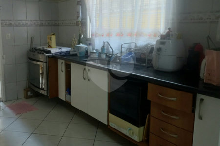 Sobrado à venda com 3 suítes em Vila Mazzei, São Paulo, SP