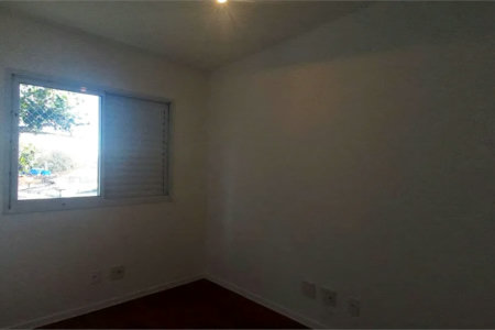 Apartamento à venda com 2 quartos em Jardim Esmeralda, São Paulo, SP