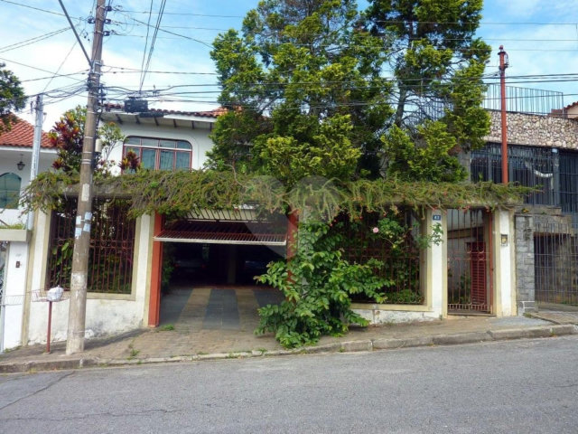 Sobrado à venda com 4 quartos, sendo 2 suítes,  em Tremembé, São Paulo, SP