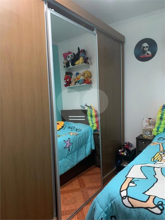 Sobrado à venda com 3 quartos, sendo 1 suíte,  em Vila Sabrina, São Paulo, SP