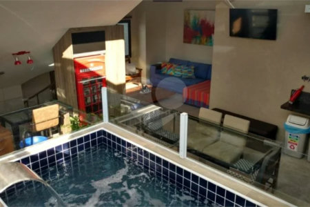 Duplex à venda com 3 quartos, sendo 1 suíte, em Vila Andrade, São Paulo, SP