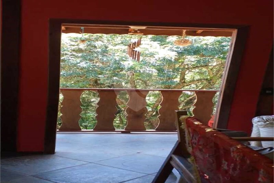 Casa à venda com 4 suítes no condomínio Alpes da Cantareira, Mairiporã - SP
