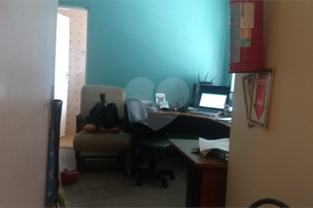 Sobrado à venda com 3 quartos, sendo 1 suíte, em Alto da Boa Vista, São Paulo, SP