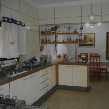 Sobrado à venda com 3 quartos, sendo 1 suíte, em Campo Grande, São Paulo, SP