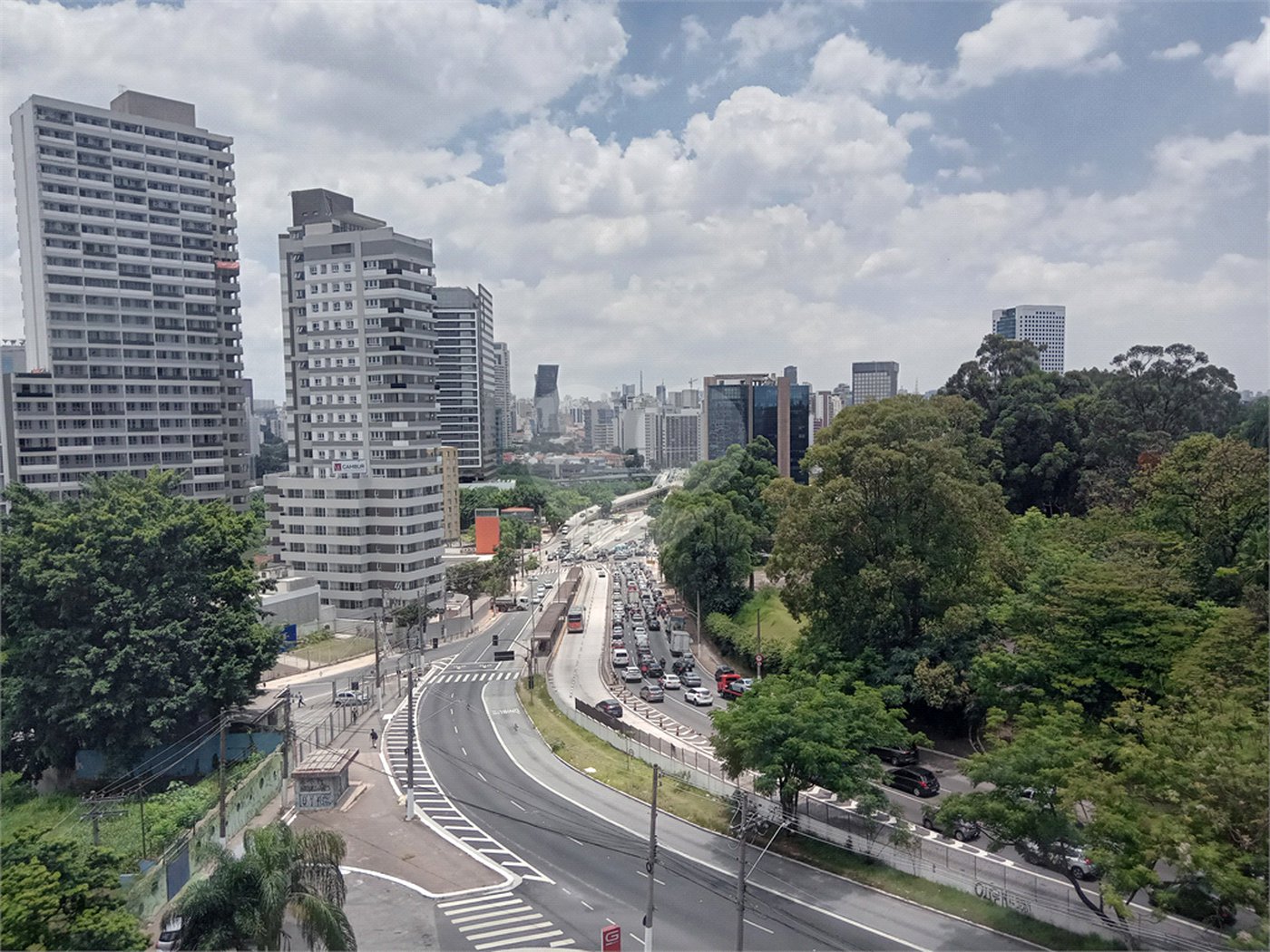 Apartamento à venda ou para alugar com 1 quarto em Butantã, São Paulo, SP