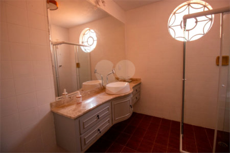 Sítio à venda com 7 quartos, sendo 6 suítes, em Jardim Santa Vitória (canguera), São Roque, SP