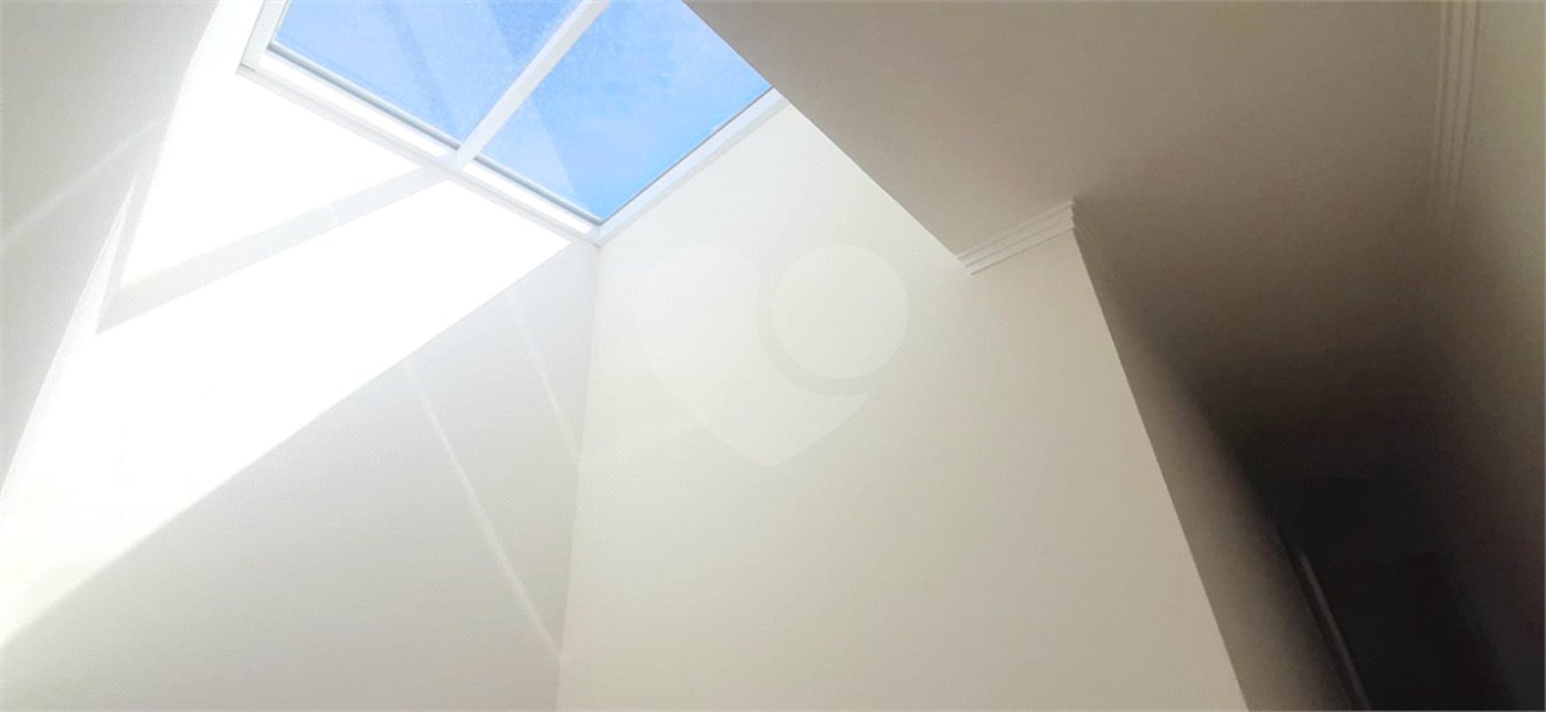 Sobrado à venda com 3 quartos, sendo 1 suíte, em Vila Mazzei, São Paulo, SP