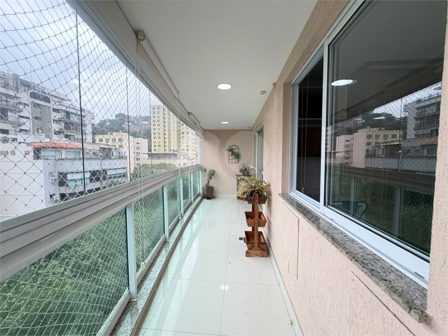 Apartamento à venda com 3 quartos, sendo 1 suíte,  em Tijuca, Rio de Janeiro, RJ