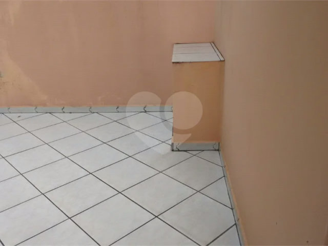 Sobrado à venda com 3 quartos, sendo 1 suíte,  em Vila Galvão, Guarulhos, SP