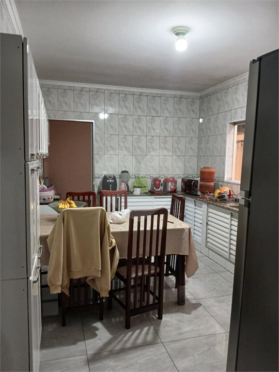 Casa à venda com 2 quartos, sendo 1 suíte, em Vila Amorim, Suzano, SP