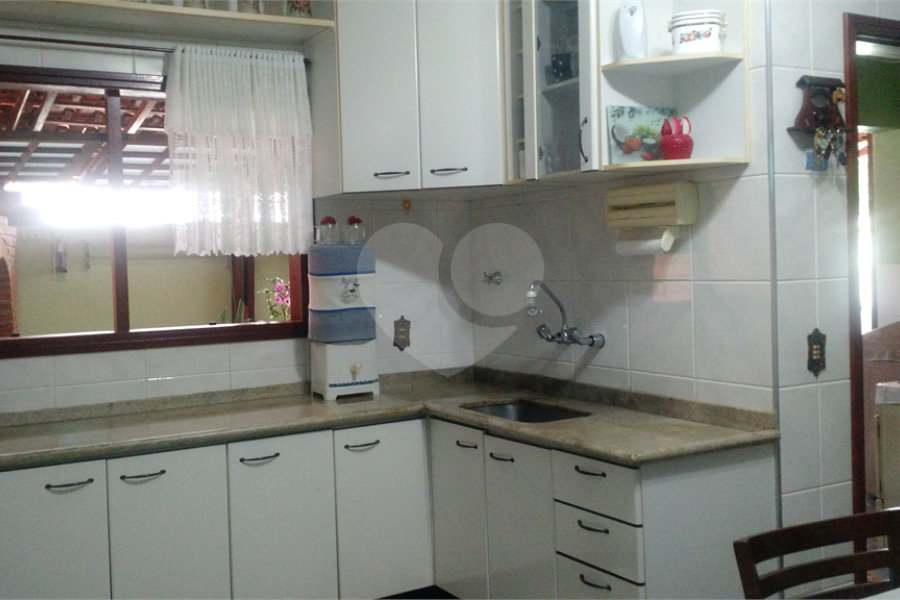 Casa à venda com 3 quartos, sendo 1 suíte, em Horto, São Paulo, SP