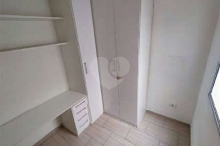 Casa à venda com 3 quartos, sendo 1 suíte, em Itaquera, São Paulo, SP