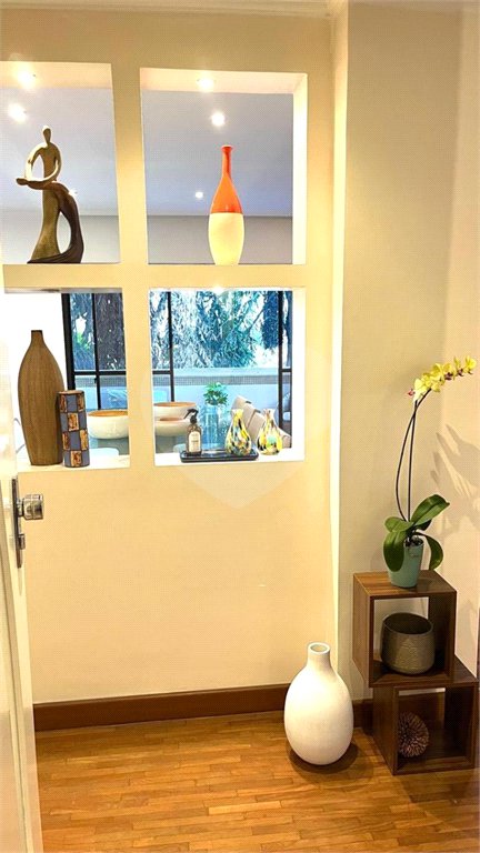 Apartamento à venda com 4 quartos, sendo 3 suítes,  em Vila Mariana, São Paulo, SP