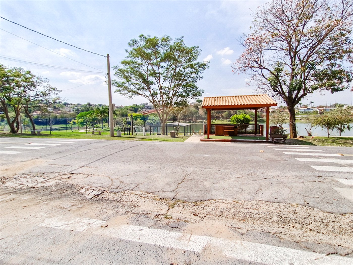 Terreno à venda no condomínio Terras de São Francisco, Salto de Pirapora - SP