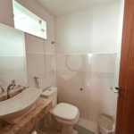 Apartamento à venda com 2 suítes, em Taperapuan, Porto Seguro, BA